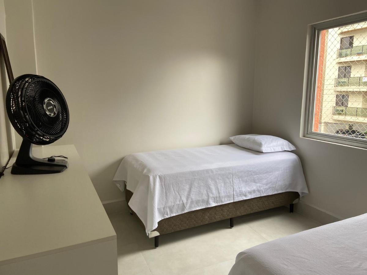Apto Guaruja Enseada 4 Quartos Com Wifi ภายนอก รูปภาพ
