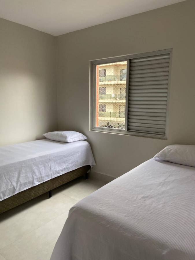 Apto Guaruja Enseada 4 Quartos Com Wifi ภายนอก รูปภาพ